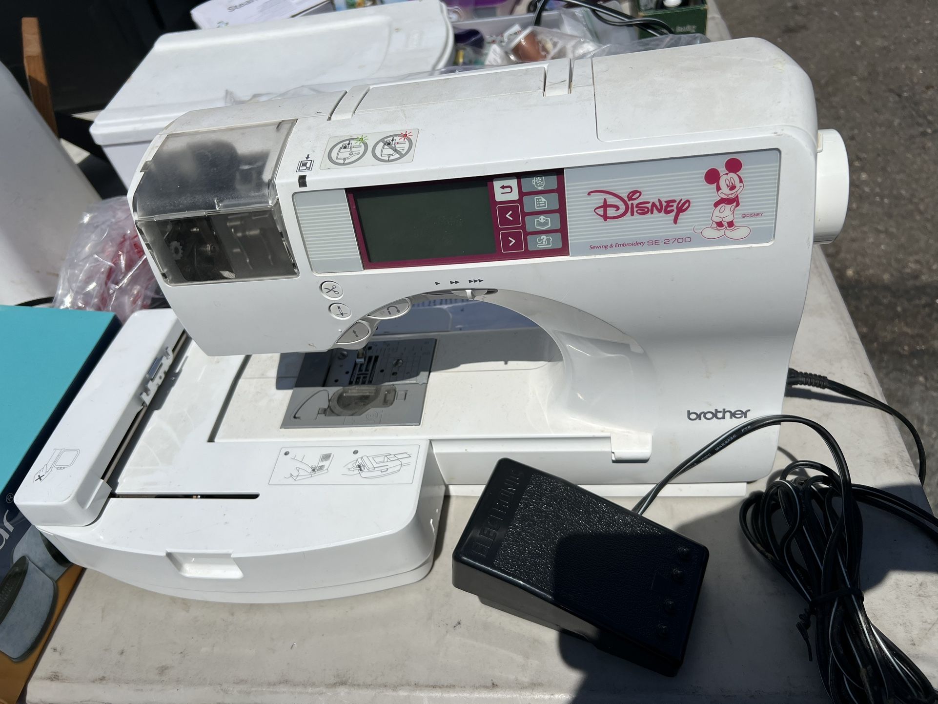 Brother Se-270 Disney Sewing Machine