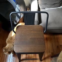 Saleh Counter Stool with Metal Frame (4 Count)