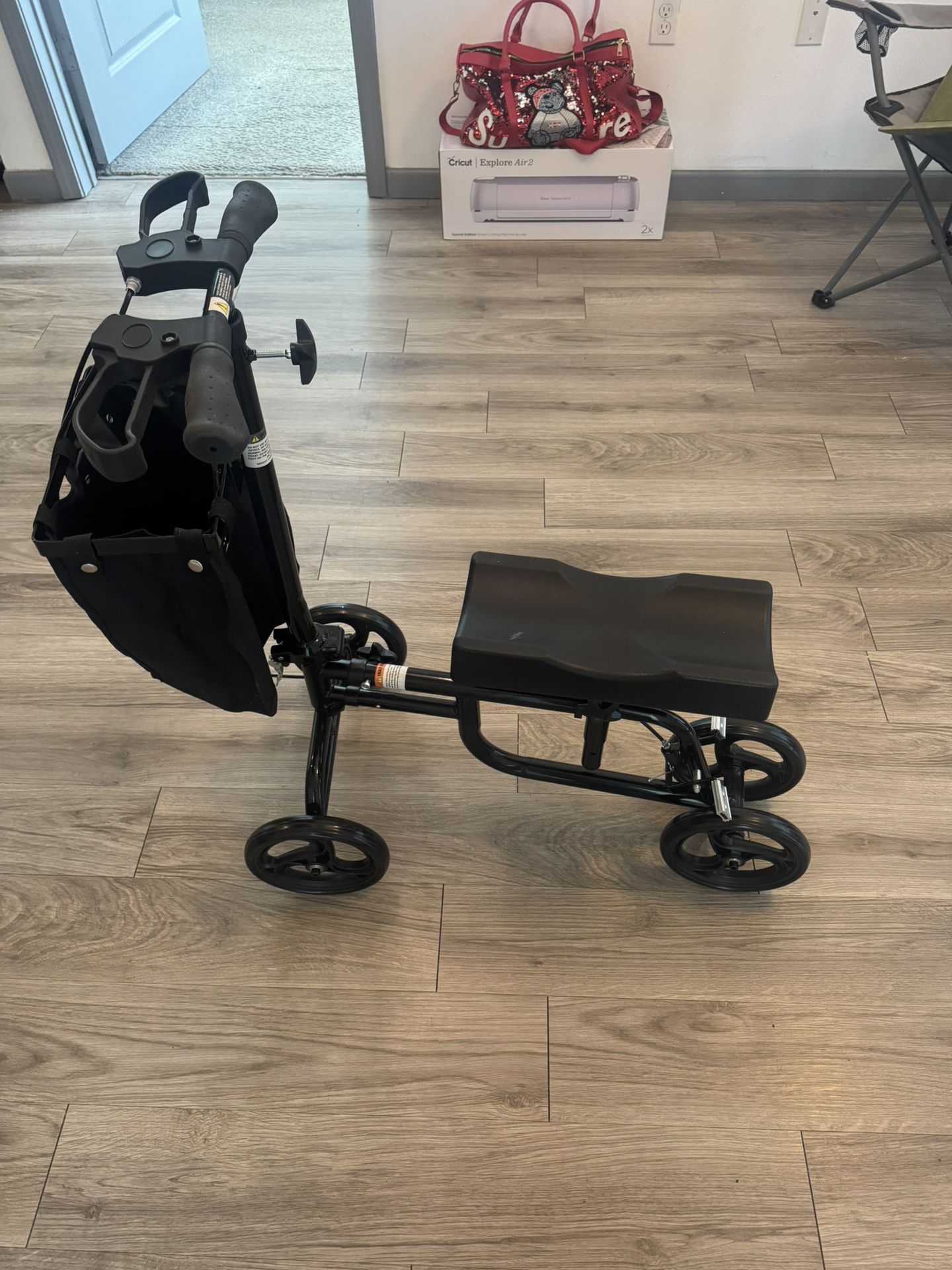 Knee Walker
