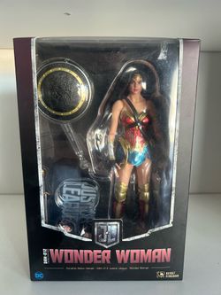 Beast Kingdom Wonder Woman