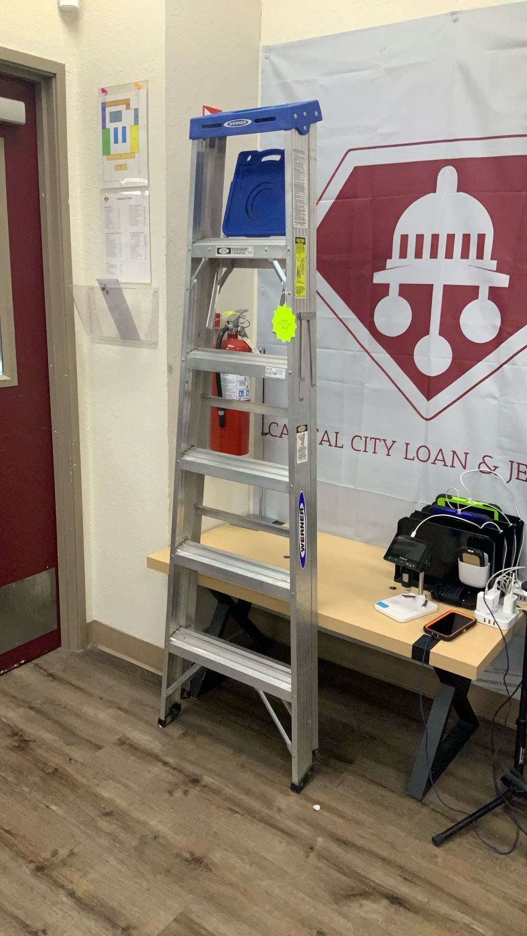 1003 Werner Step Ladder 527438