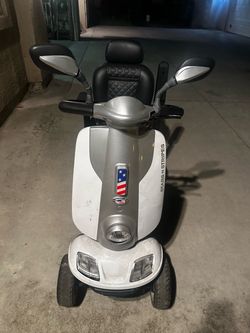 Mini golf kart
