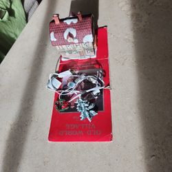 Old World Village Chrismas Lion Pub