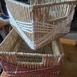 🆕️ SET OF WOVEN BASKETS SMALL-5Hx 7Wx 9L, LRG 5.5Hx8.5Wx10L