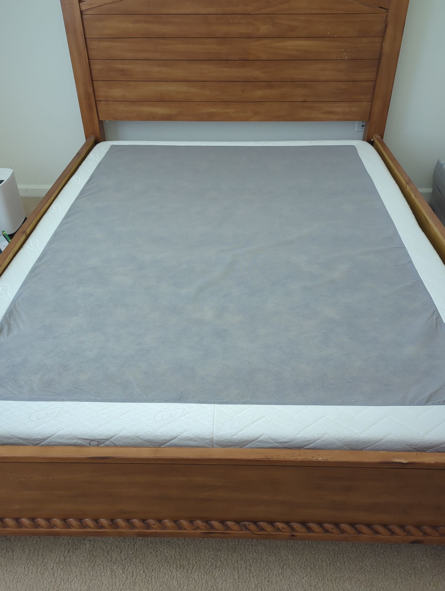 Box spring under mattress Queen size