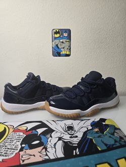 Navy/Gum Bottom Jordan 11 Lows, Size 10.5