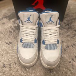 Jordan 4 Lightning And Military Blue