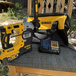 HAMMER DRILL 