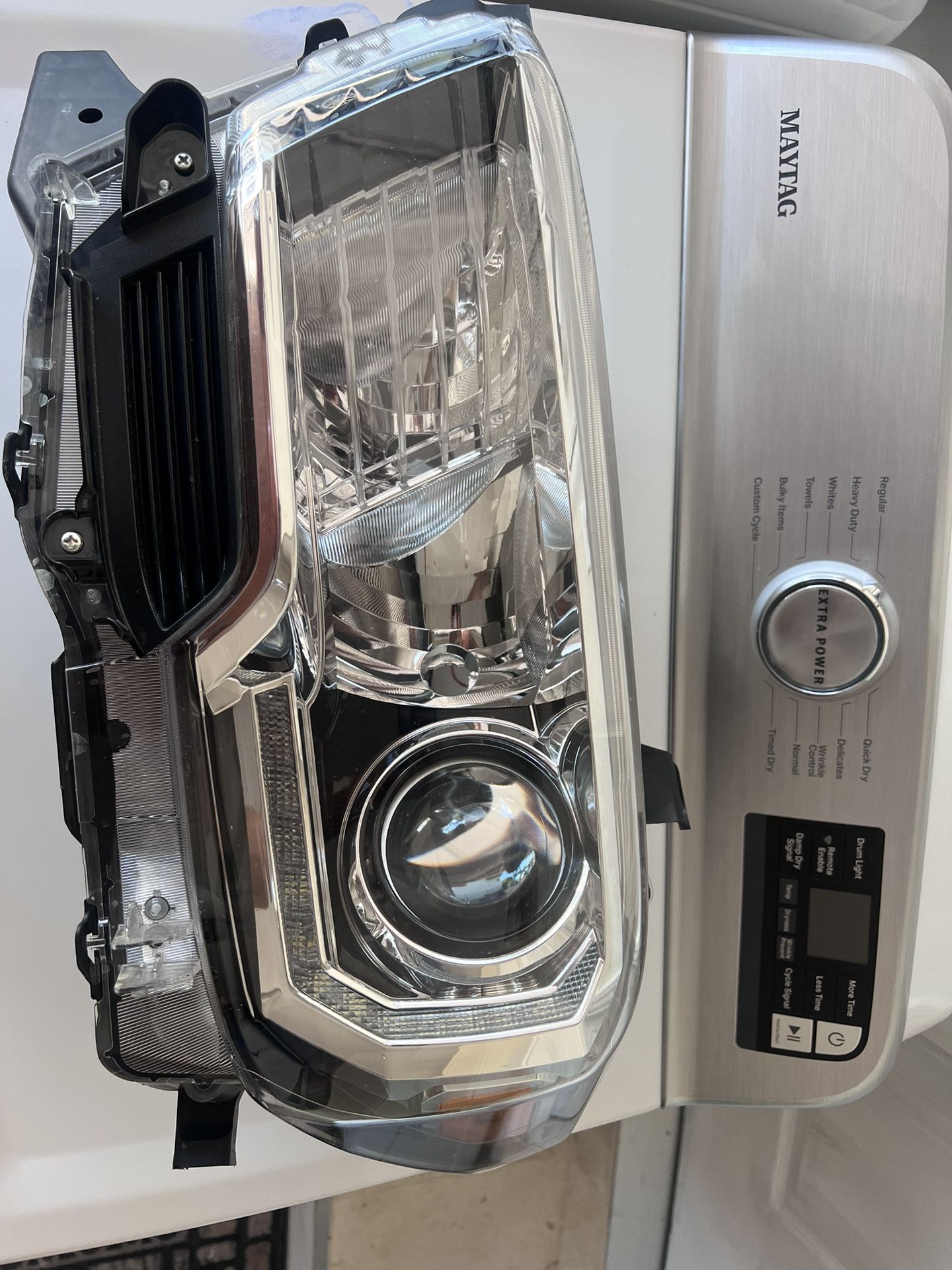 2021 Toyota Tacoma Led Headlight Drivers Side