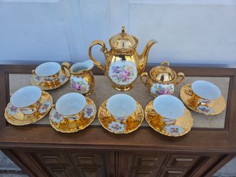 Vintage petite size  teaset