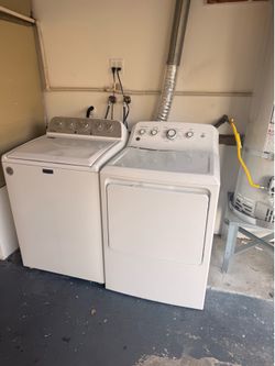 Maytag washer and Ge gas dryer