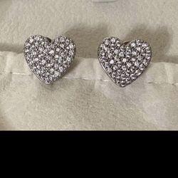 Heart studs