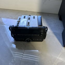 Radio Chevy Express 2500 