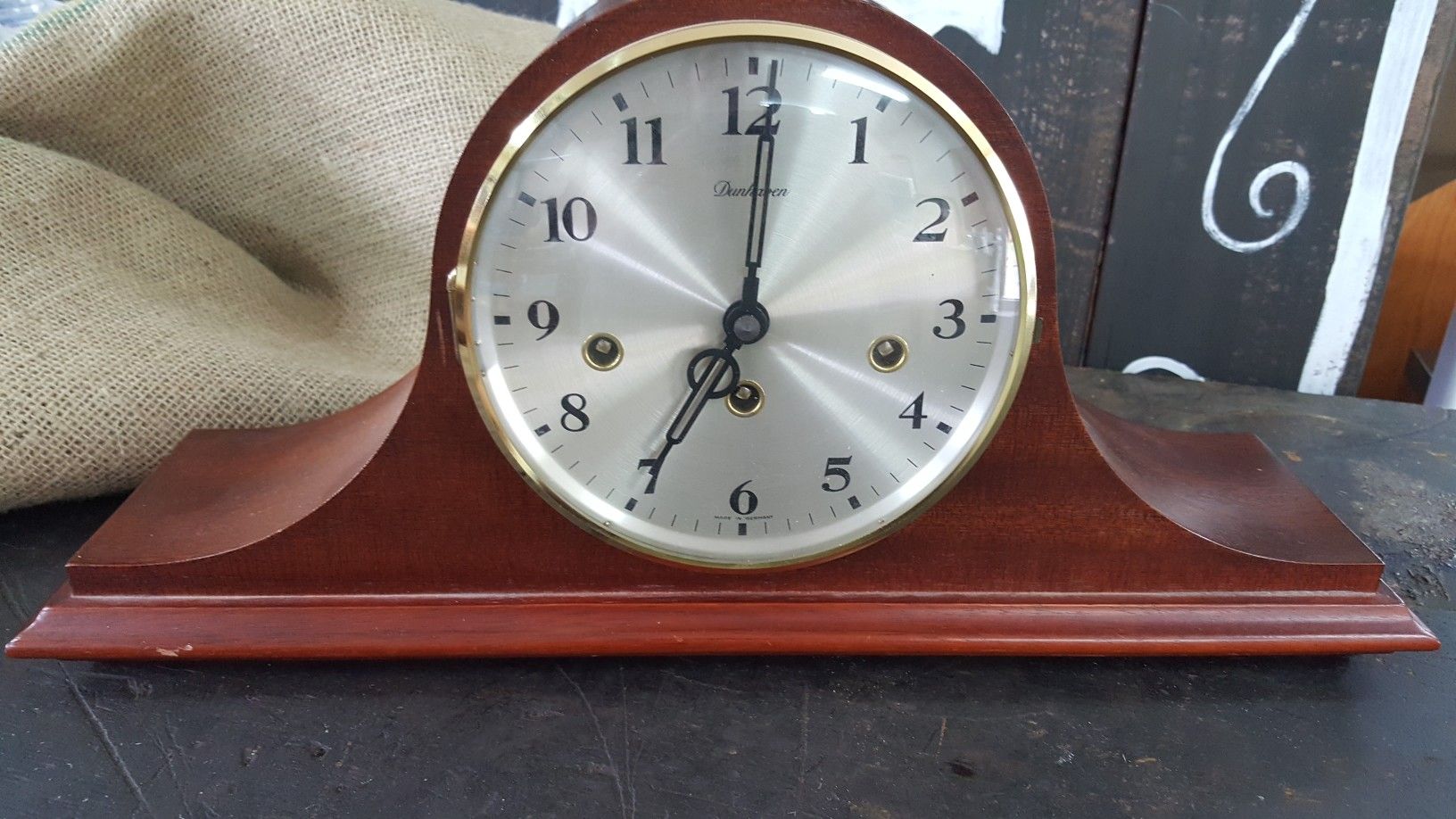 Vintage Dunhaven mantel clock