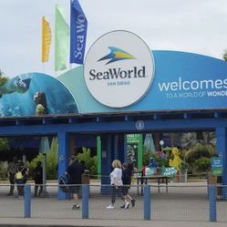 SeaWorld Or Sesame Place SD Tickets + Parking