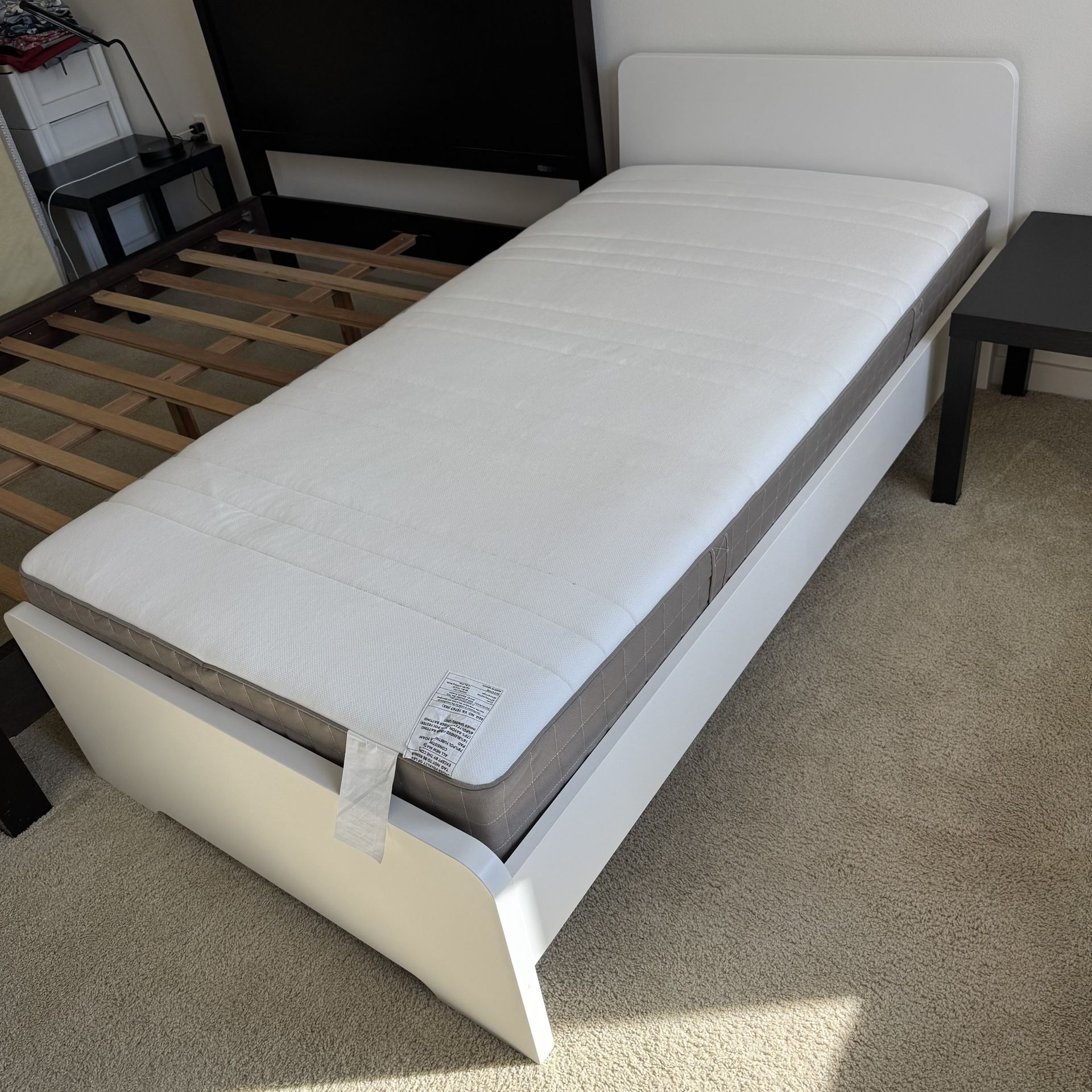IKEA ASKVOLL Twin Size Bed Frame and Mattress Very Clean and Excellent Condition 