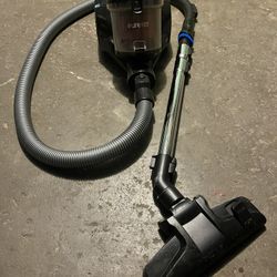 Eureka Bagless Canister Vacuum 