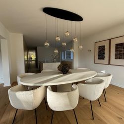 Beautiful Oval Tables! (((DELIVERY AVAILABLE)))