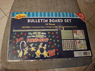 Dr.Seuss Bulletin Board Set 