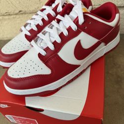 Dunk Low New SZ 10 Gym Red, USC Price Firm Cash Only
