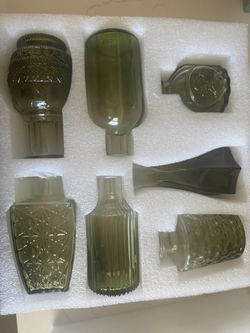 Flower vases