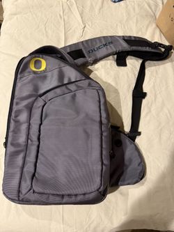 Oregon Ducks Over The Shoulder Bag