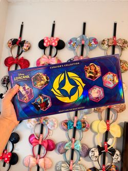Disney Lorcana Curator's Collection Beauty and the Beast Edition + Foil Mat