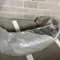 Chrysler Sebring  Front bumper 