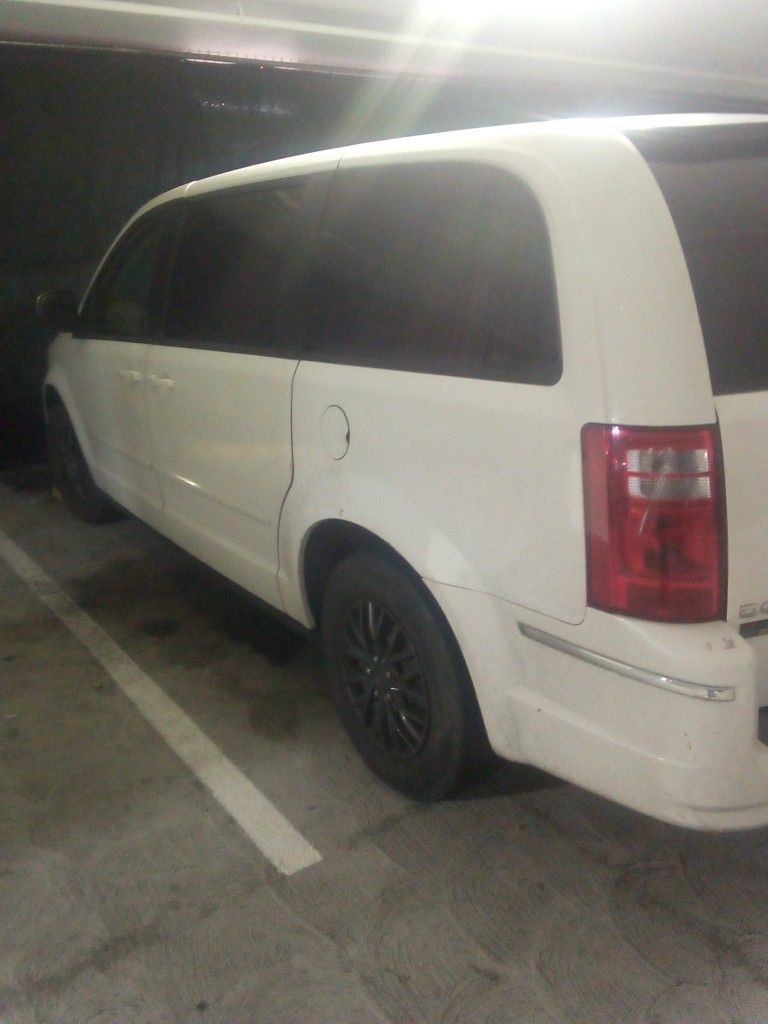 2010 Dodge Grand Caravan