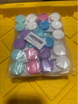 Eye contacts safety plastic container