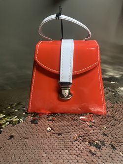 Purse shaped jewelry box