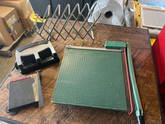 Various  office vintage items $30 bundle