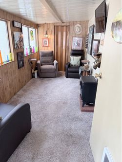 (Pinetop) White mountain vacation cabin
