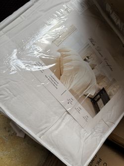 Feather Down Fiber Comforter TWIN Size, Ultra Soft 100% Cotton Duvet Insert, Luxurious Hotel Collection White Bedding Comforters, All Season Medium Wa