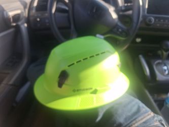 Studson full brim helmet