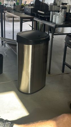Sensor trashcan works great!