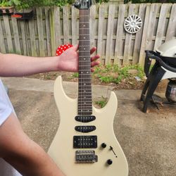 Yamaha RGX 112