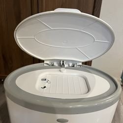 Dekor Classic Trash Can