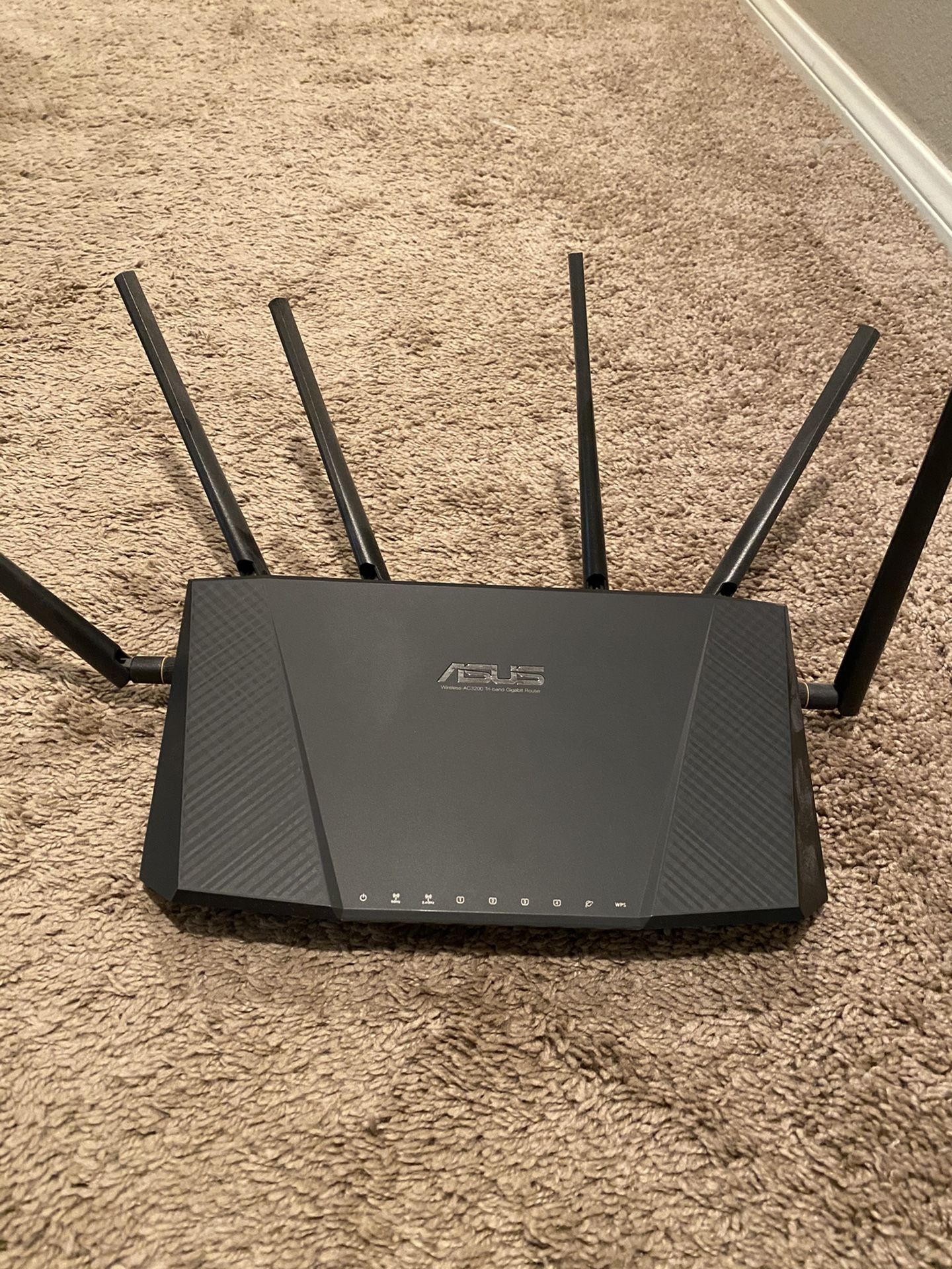 Asus AC3200 wireless router
