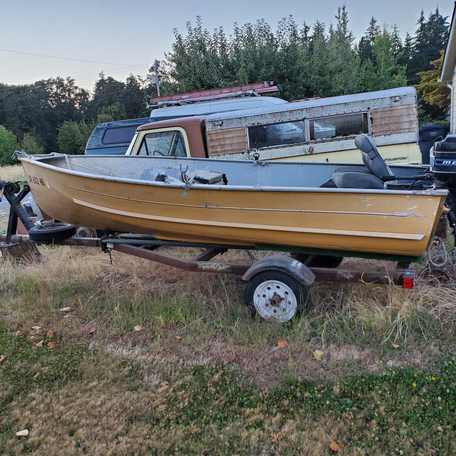 Fishing boat