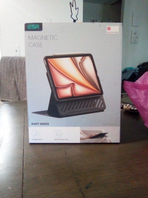 Magnetic iPad Case