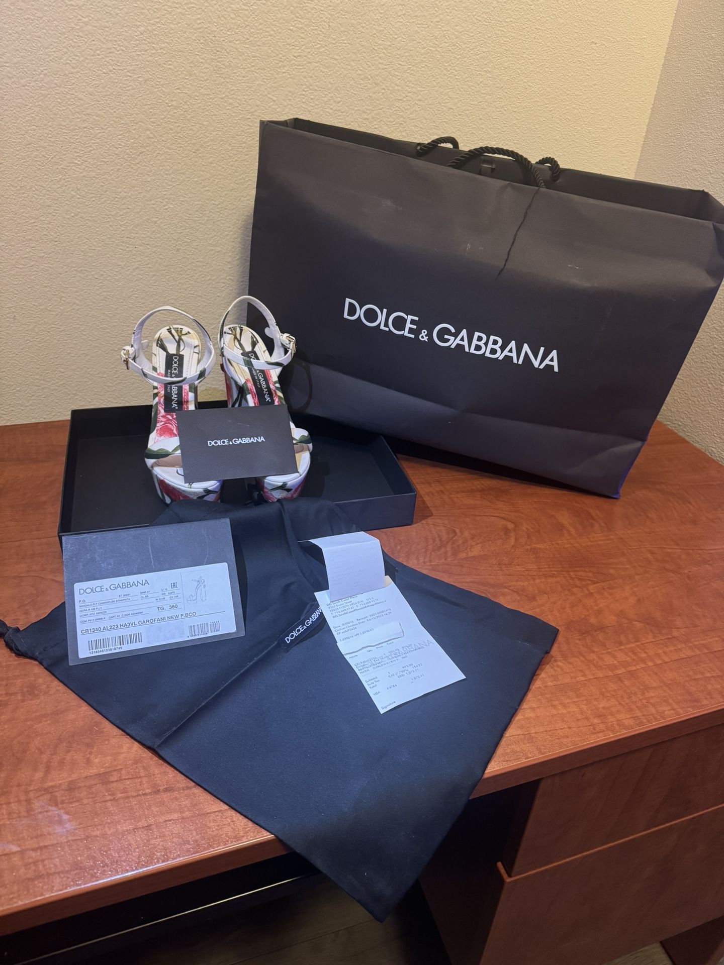 Dolce & Gabbana Heels Size 6 (36)