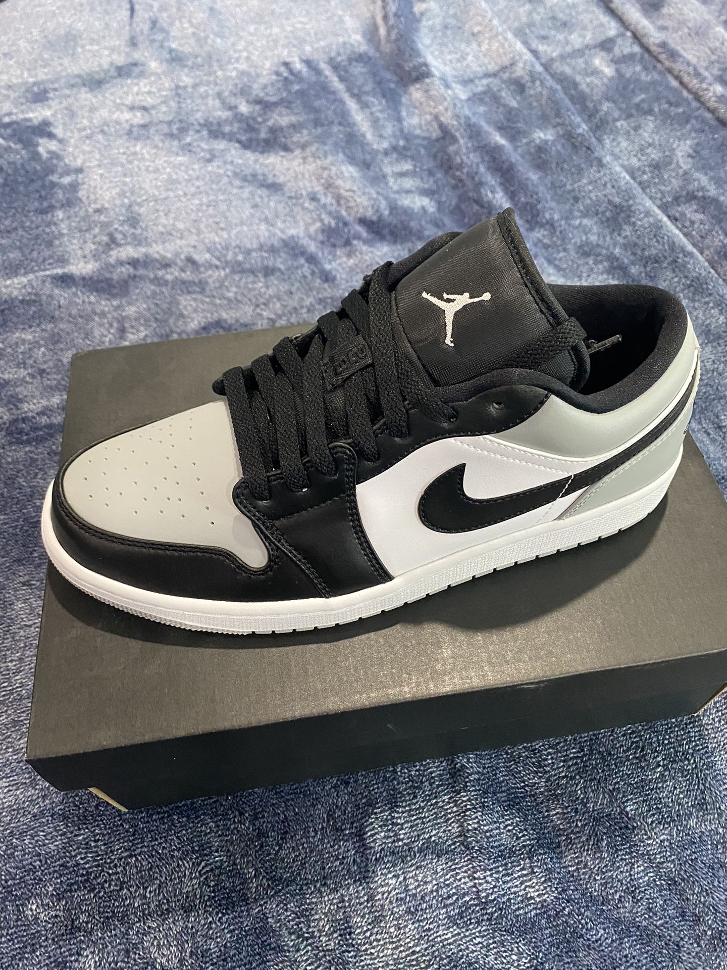 Jordan 1 Low Sz 9M