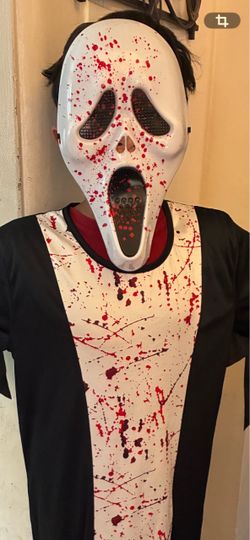 Scream costume