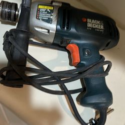 Black & Decker 5.5 AMP Electric Hammer Drilll