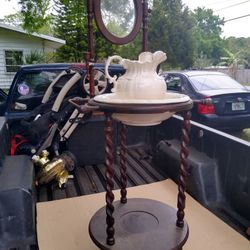 Old Fashioned Sink