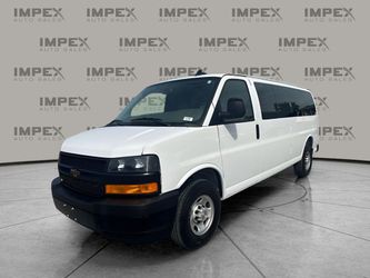2025 Chevrolet Express Passenger
