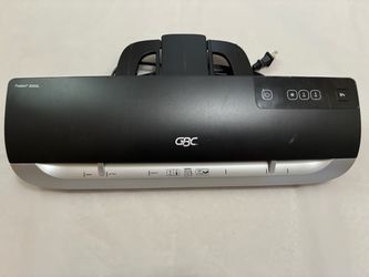 GBC Fusion 3000L Laminator with Pouches