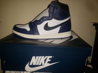 Air Jordan High OG Midnight Nave Size 10.5 And 9.5
