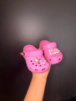 Baby crocs